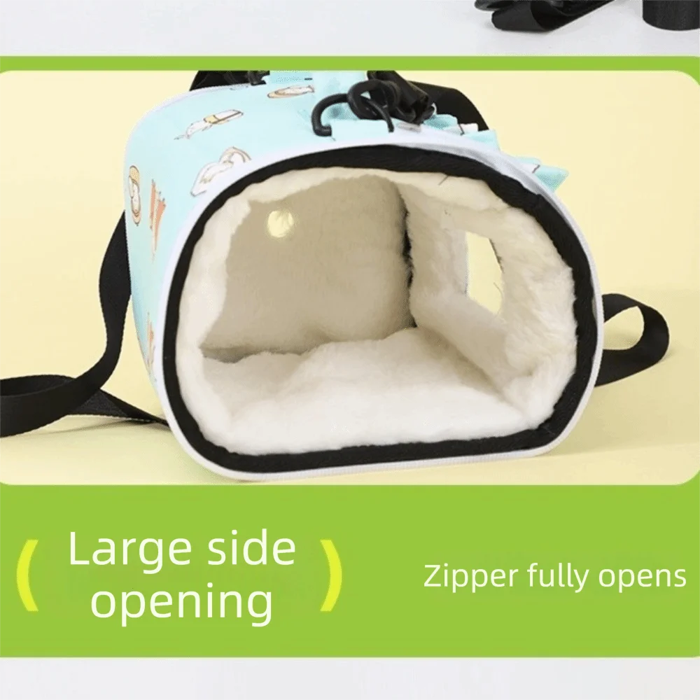 Warm Parrot Carrier Bag