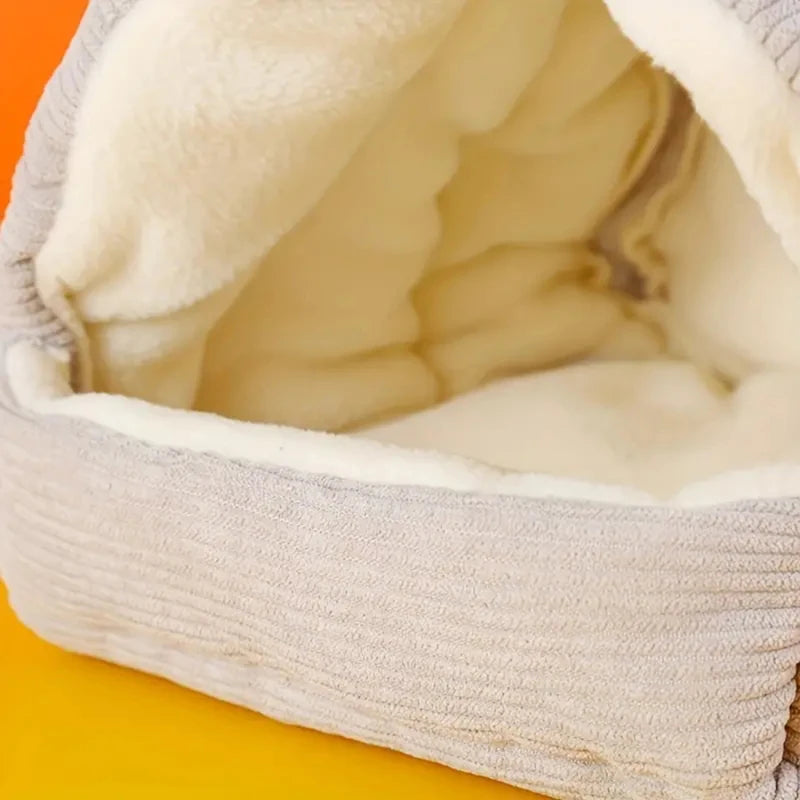 Warm Parrot Nest Hut