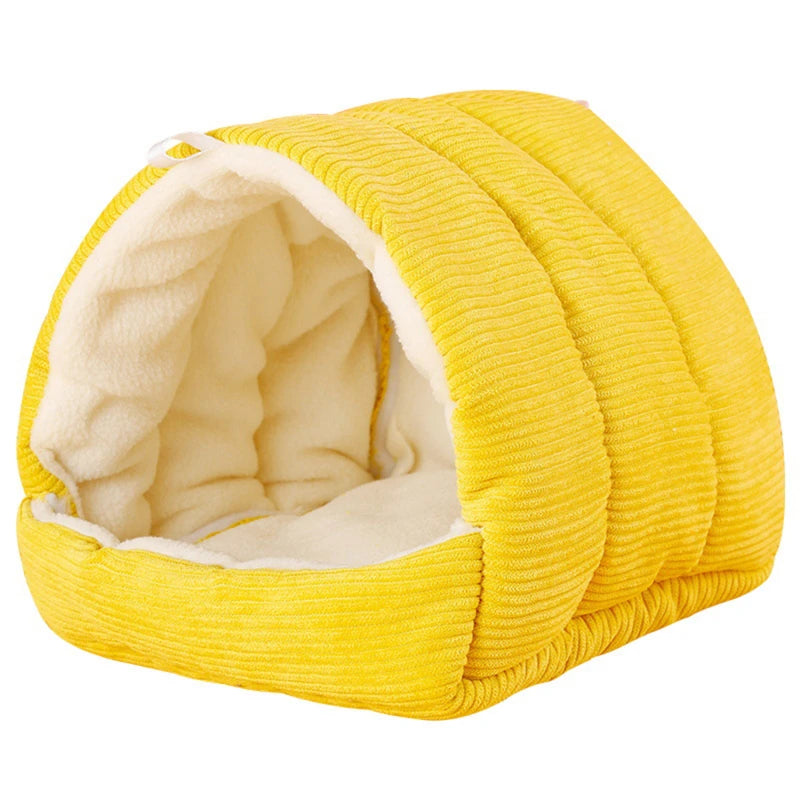 Warm Parrot Nest Hut